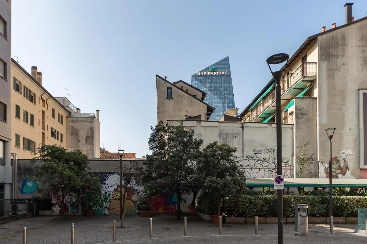 Central Station-Porta Nuova Pet Friendly 4 Pax Chek In H24 Милан 0*,  Италия
