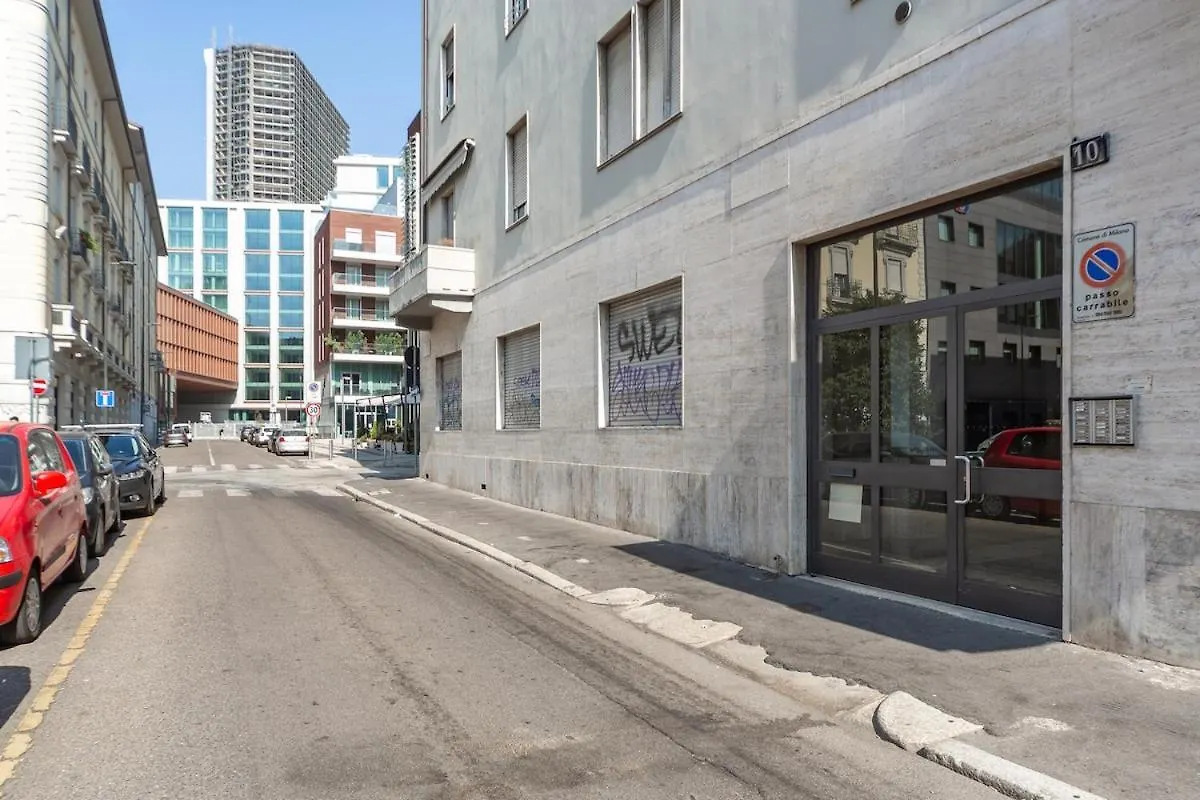 Central Station-Porta Nuova Pet Friendly 4 Pax Chek In H24 Милан